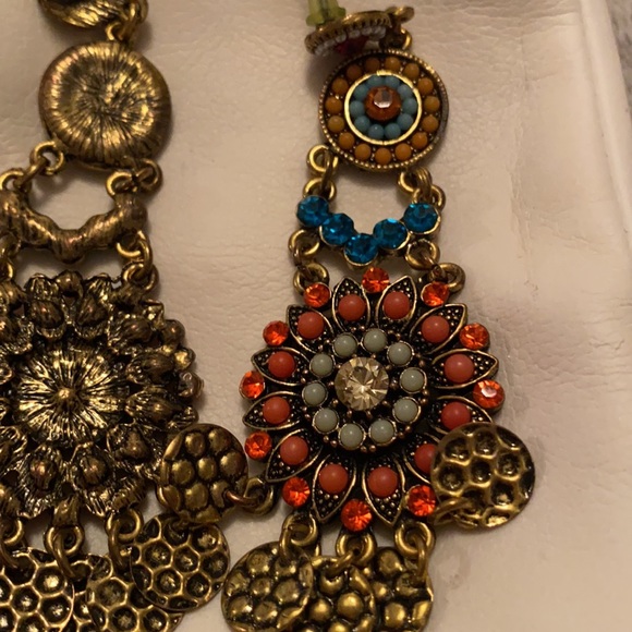 Gorgeous Chandelier Earings - Picture 5 of 5